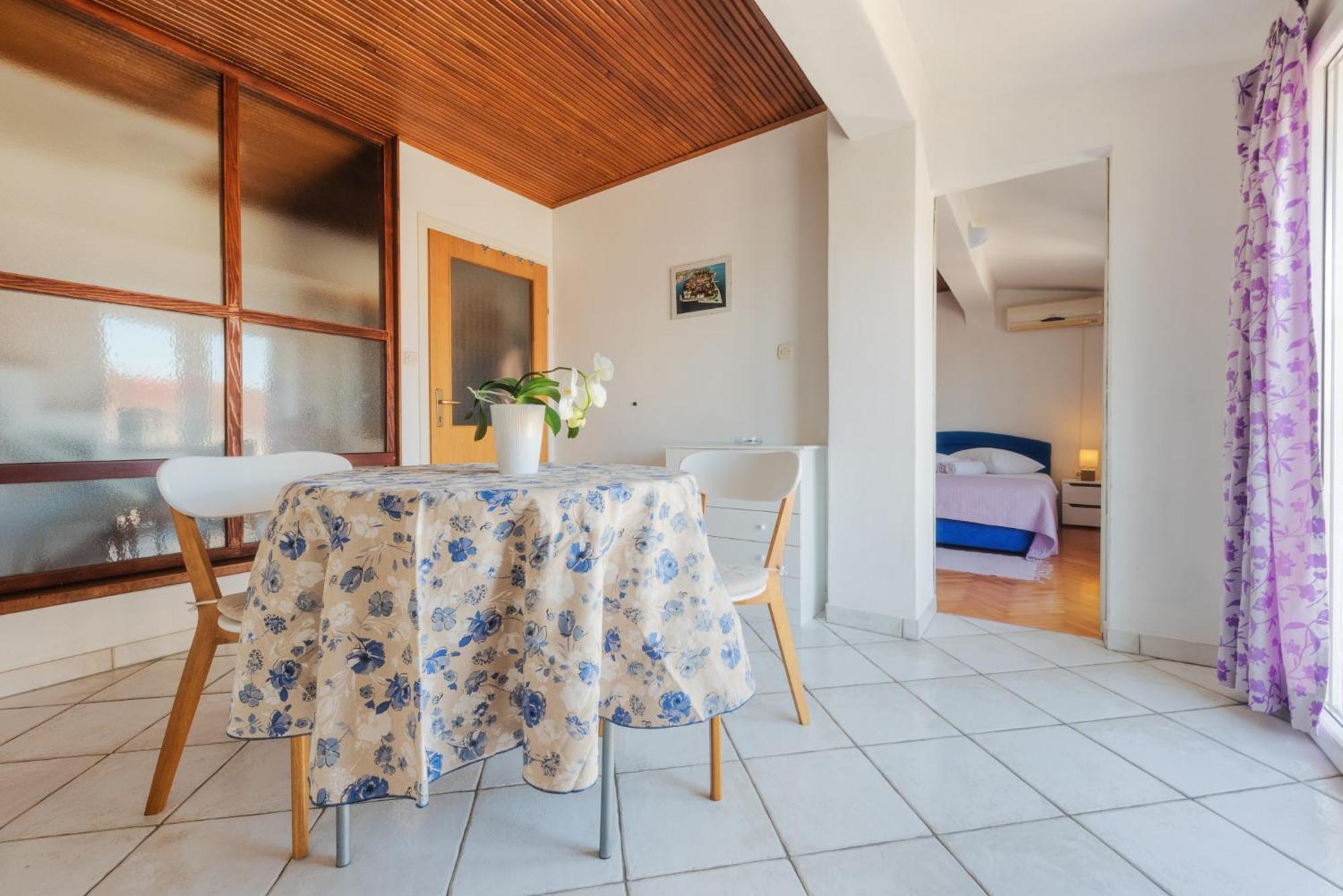 Perica Apartment And Perica Room With Separate Entrance Задар Екстериор снимка