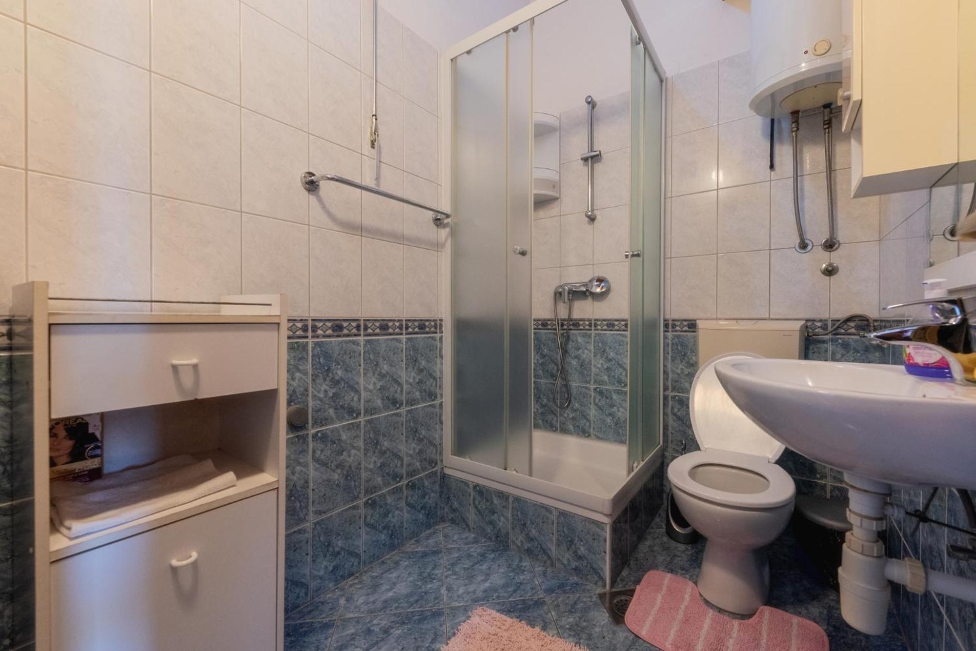 Perica Apartment And Perica Room With Separate Entrance Задар Екстериор снимка